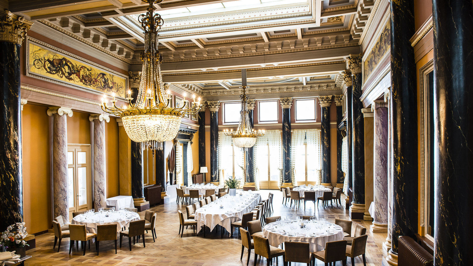 Hotel Des Trois Couronnes & Spa - The Leading Hotels Of The World Βεβέ Εξωτερικό φωτογραφία
