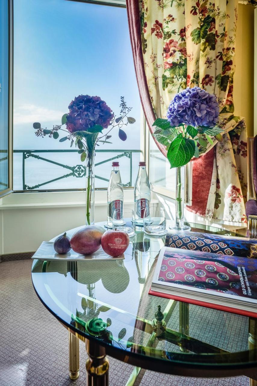 Hotel Des Trois Couronnes & Spa - The Leading Hotels Of The World Βεβέ Εξωτερικό φωτογραφία